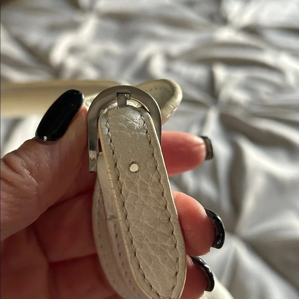 🤍 JIMMY CHOO White Pebbled Bag – Preloved Luxury 🤍